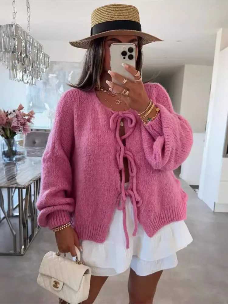 Elegant Sweet Solid Color Knitted Cardigan Women Fashion Simple O Neck Leaceup Knitting Sweaters Coat Lady Commuting Clothing M250904