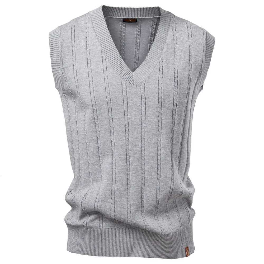 Mens VNeck Tweed Sweater Vest Business Waistcoat for AutumnWinter 2025 Season Classic Style Casual FashionXJ250904