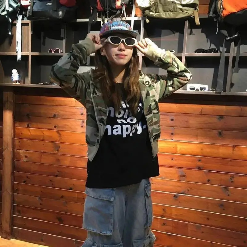 Y2k Women Camouflage pattern short hoodie jacket Gothic spicy girl millennium Zip up Hoodie Harajuku Hip Hop Streetwear EmoGirl 250904