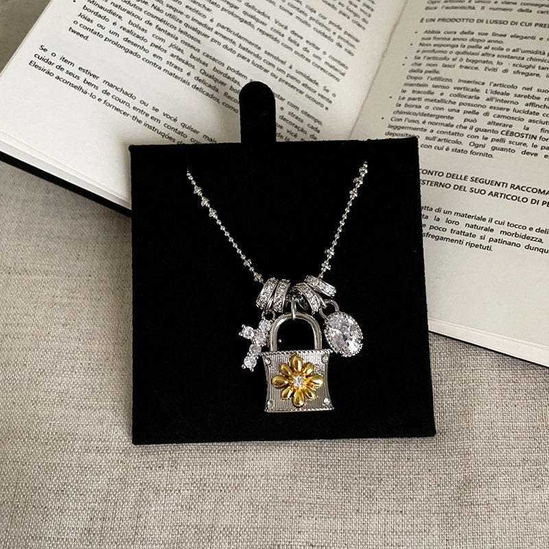 Heavy Craft Light Niche Zircon Circle Tassel Necklace for Women Simple Personality Versatile Fashion Choker Collarbone Chain