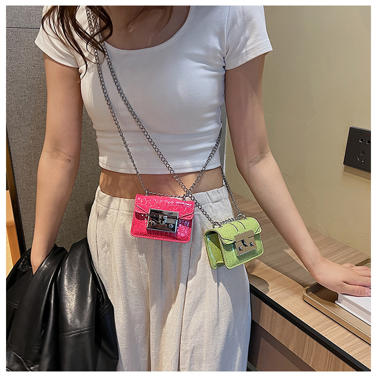 2025 autumn new niche design fashionable mini chain Korean style versatile small square bag light luxury crossbody bag designer shoulder bag