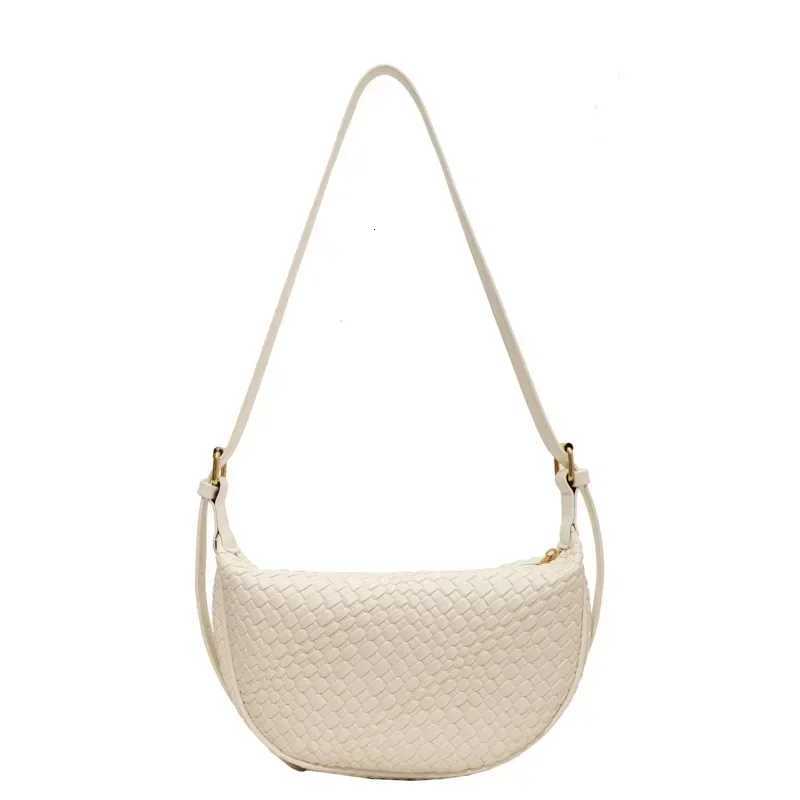 Womens Daily Shoulder Bag Weaving Simple New Moon Womens Solid Color Fashion Crossbody Bag Leisure Handbag Commuter Bag Z250903