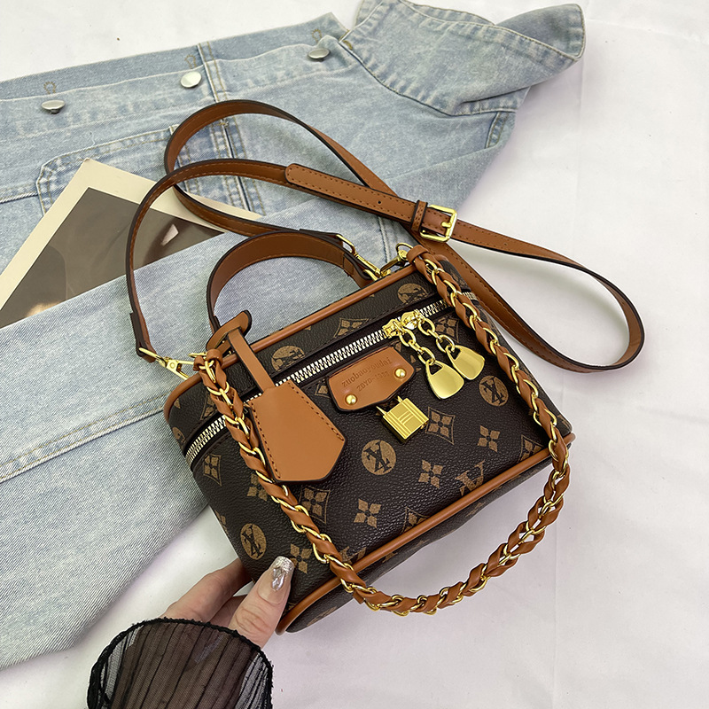 High-end bag for women 2025 new retro handbag printed square box bag shoulder messenger bag stylish cosmetic bag