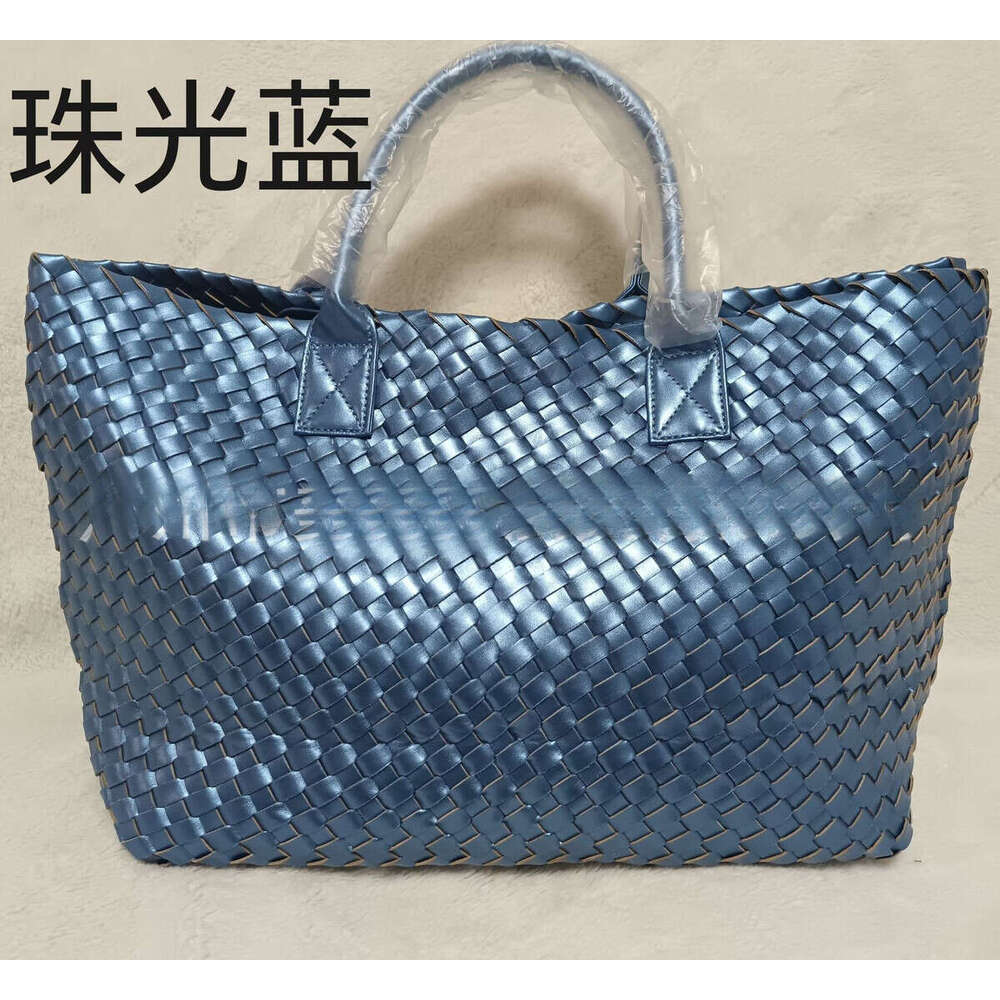 2025 New Woven Tote Fashion High-end Celebrity Style Trendy Handbag Shoulder Bag