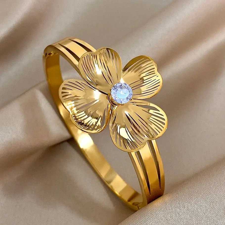 Glossy Inlaid Rhinestone Big Wer Cuff Bracelets for Women Trend Stainless Steel Gold Plated Wrist Bangles Waterproof Jewelry Y250904