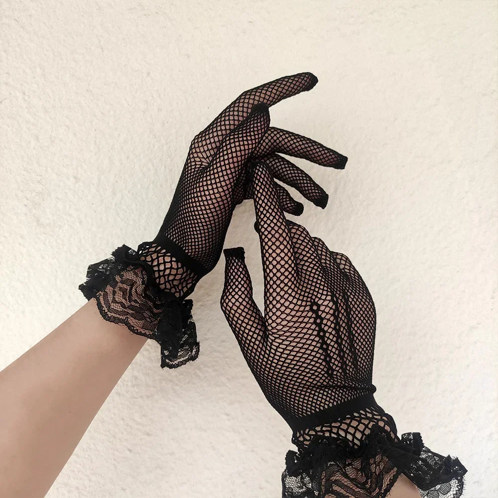 Black White Summer Uvproof Driving Gloves Female Thin Fishnet Mesh Gloves Fashion Ruffle Full Finger Lace Mittens250904