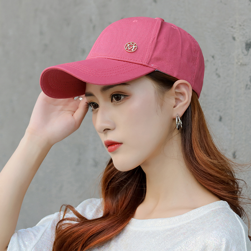 Cotton baseball cap, foreign trade style, with metal logo, fashionable and versatile, unisex style