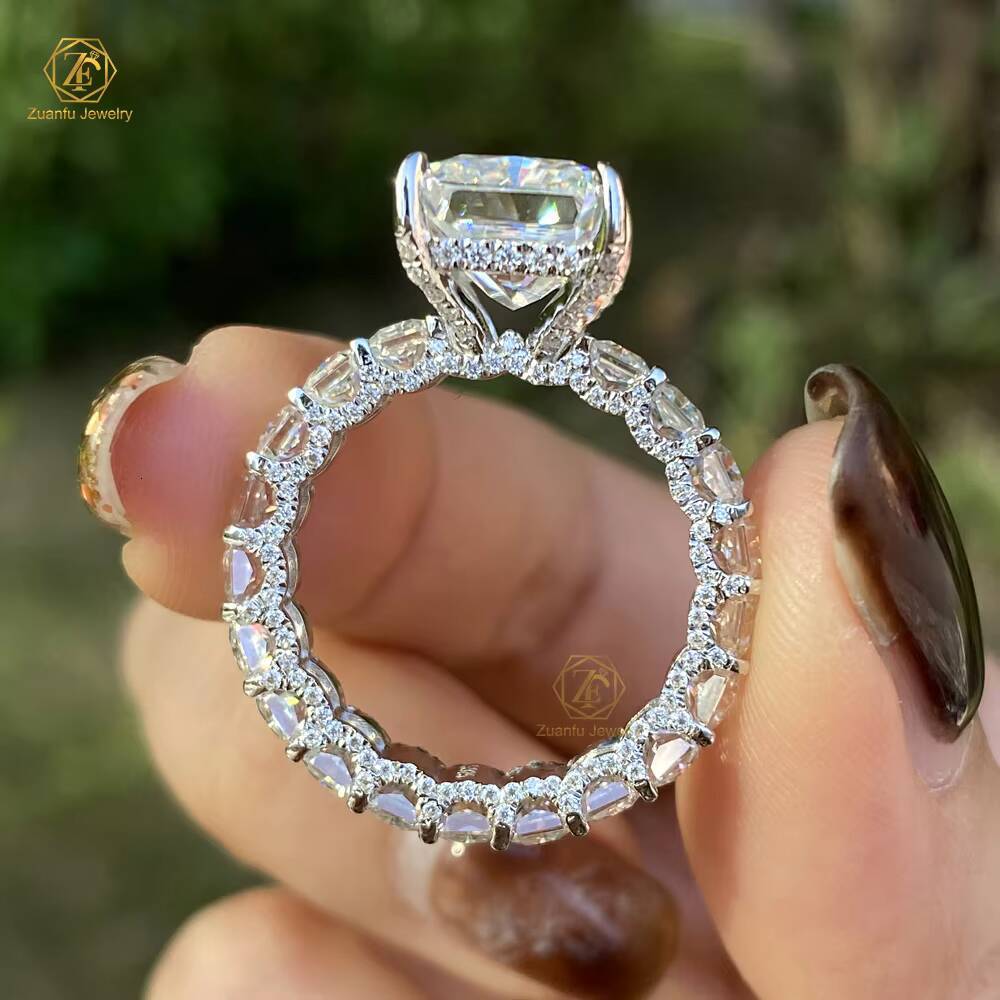 Factory Custom GRA Certified Vvs Lab Grown Moissanite Diamond 14k Gold Radiant Cut Engagement Ring