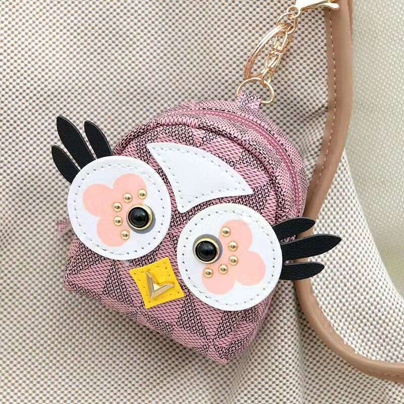 2025 Spring Popular Owl Coin Purse Pendant Keychain Luxury Retro European Style Women's Small Bag Brown Pink White Black