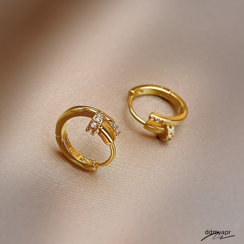 Simple Shiny Ddmyday Crystal Zircon Hoop Earrings For Women Rhinestone Metal Gilding Cartilage Ear Piercing Jewels Girls Gift 250711 Ddmyday