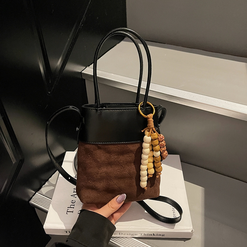 2025 Women's Shoulder Bags multifunctional small bag handbag with multiple pockets single shoulder crossbody bag fashionable and casual multi-lay