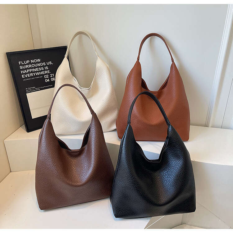 Large Capacity 2025 New Simple Casual Commuter Underarm Mother-Daughter Single Shoulder Tote Bag for Women