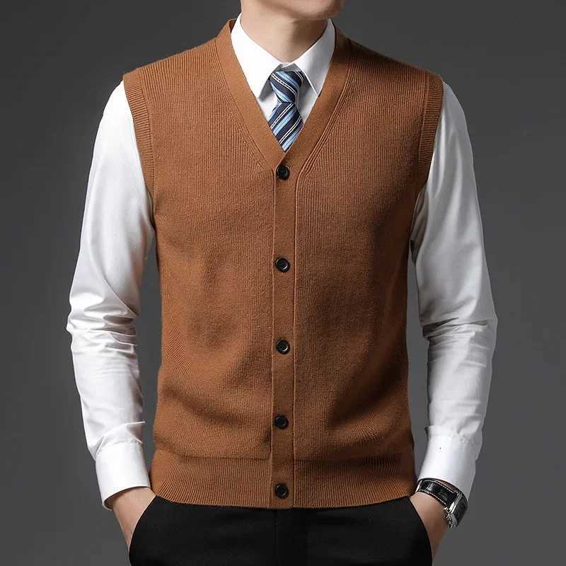 Mens Winter Knit Sweater Vest Young Mens Solid Color Allinone Wool Vest Cardigan Top Mens WearXJ250904