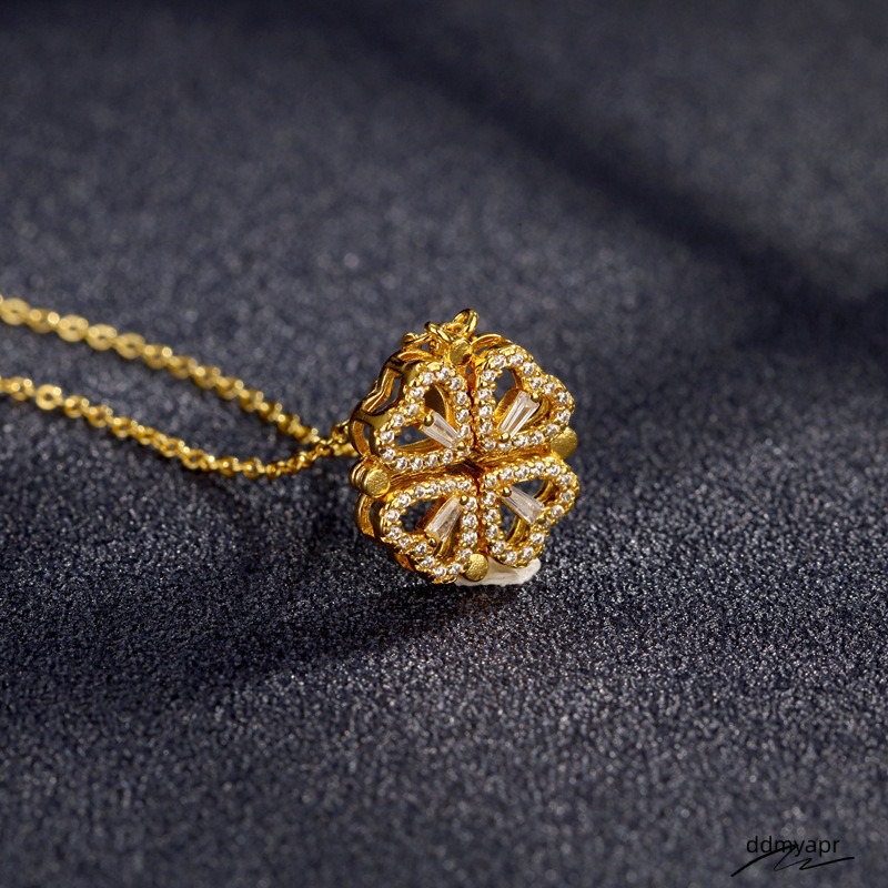 2025 New Designer Heart Necklace, Sexy Lady's Light Casual Beach Lucky Clover Collarbone Chain Outdoor Ddmyday Jewelry Necklace Ddmyday