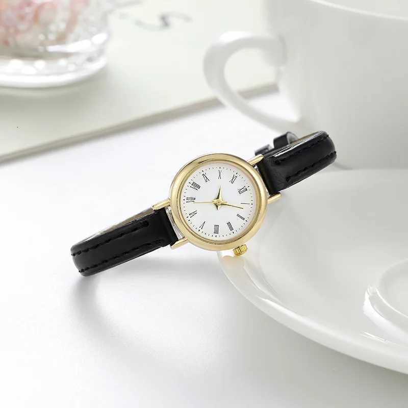 Simple Retro Wens Watch Small Dial Thin Strap Leather Band Quartz Watches for Ladies Wristwatch Clock X250904