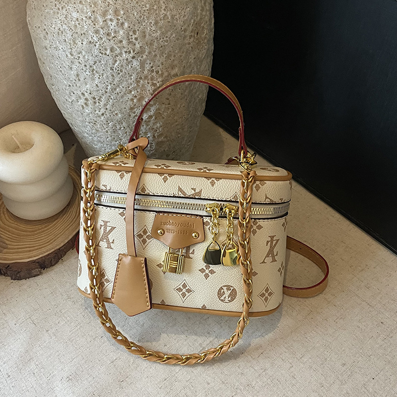 High-end bag for women 2025 new retro handbag printed square box bag shoulder messenger bag stylish cosmetic bag
