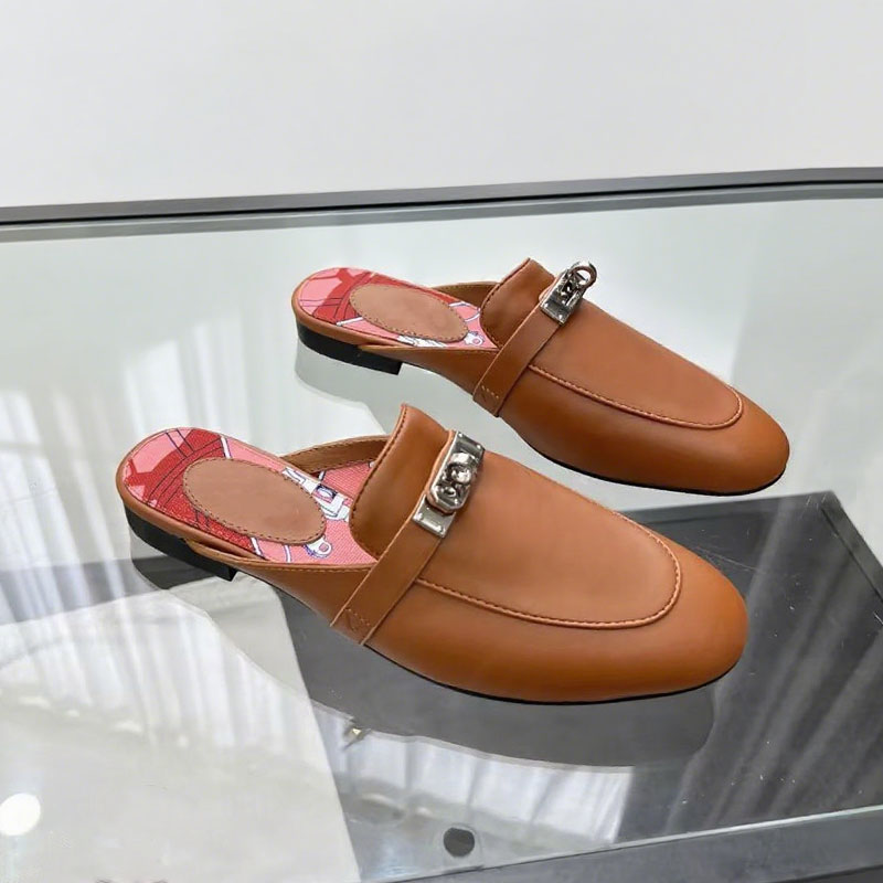 Designer Leather Sandals Low Heel Spring/Summer Outdoor Fashion Daily Baotou Flat Shoes Classic Slippers Size 35-42