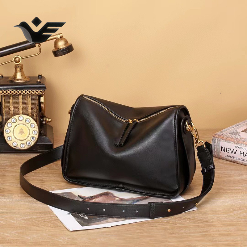 Feiyan Free Shipping New Designer Bag Luxury Shopping Bag Women's Large Capacity Bag Korean Style Crossbody Bag Soft Leather High-end Feel