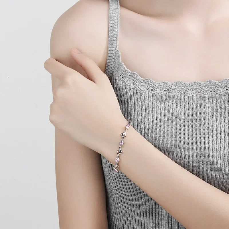 925 Sterling Silver Heart Shed Bracelet For Women Retro Korean Versatile Pink Crystal Charm Bracelets Original Party JewelryXJ250904