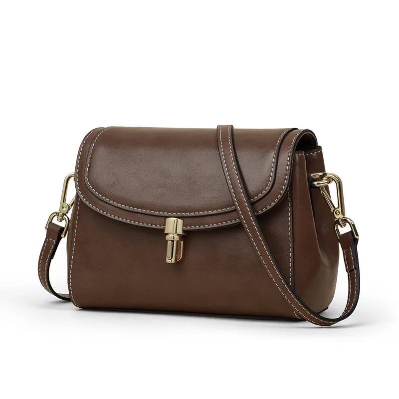 Bags women's summer versatility popular this year, niche design is high-end, and the new commuter crossbody bag trend in 2025