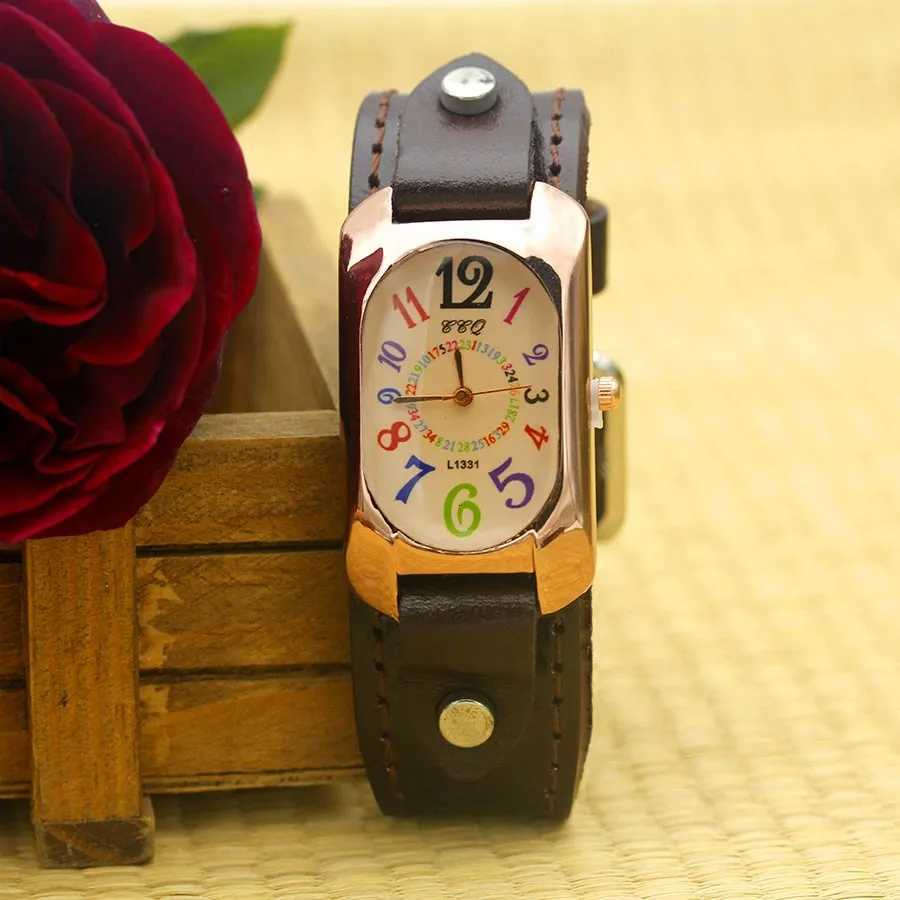 Shsby Cow Leather Strap Color Digital Rectangle Watch Wen Bracelet Watches Fem Bronze Quartz Watch Student Leisure Watch X250904