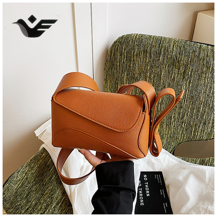 Feiyan Free Shipping New Designer Bag Luxury Shopping Bag Cross-border High-end Single Shoulder Bag 2025 New Fashion Handbag Commuter Bag Versatile So