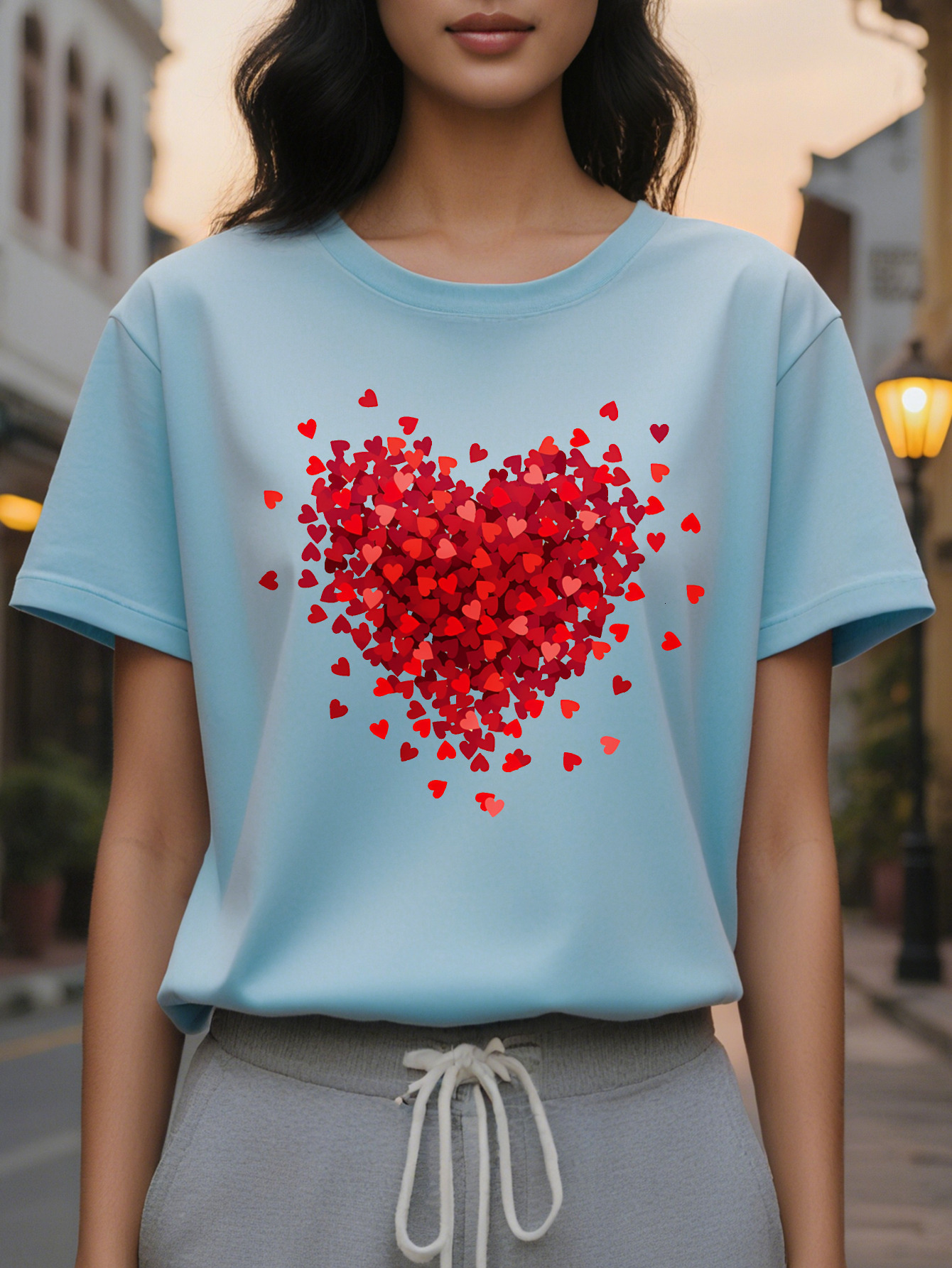 Heart Print T-Shirt Short Sleeve Round Neck Casual Top for Summer and Spring Women