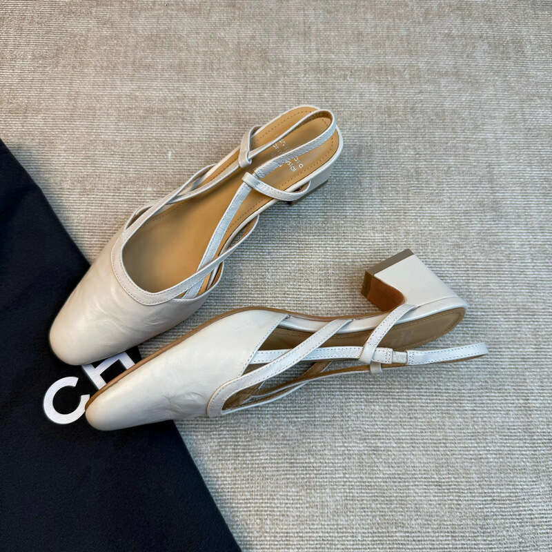 Side Hollow Designer Shoe Sandals Elegant 5cm High Heel Comfortable Spring Summer Round Toe New Leather Shoes