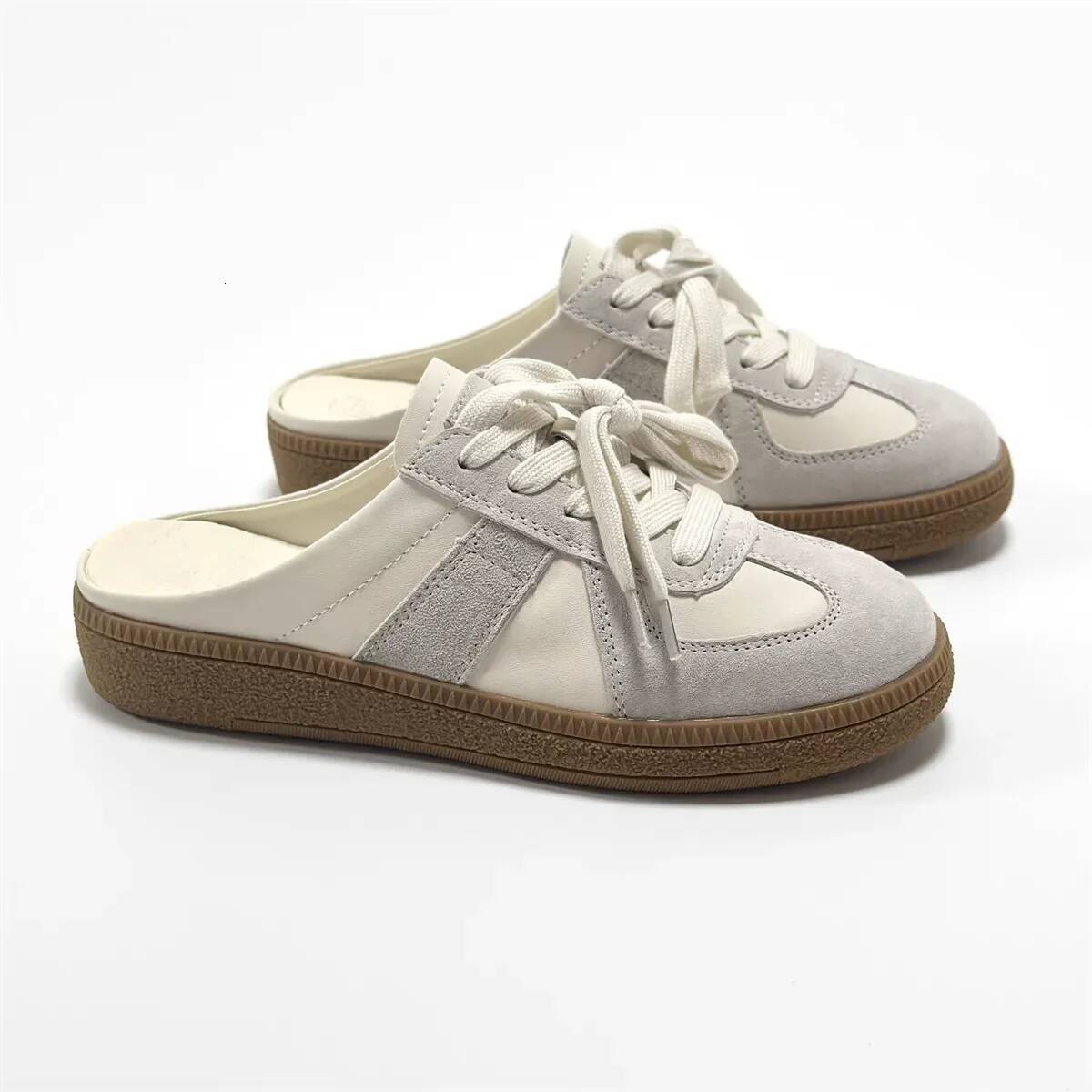 Women Mules Shoes Sports Round Toe Flat Female Footwear Casual Sneakers Clogs Platform Summer Slip On Creeper Baotou slippers ddmysaturn