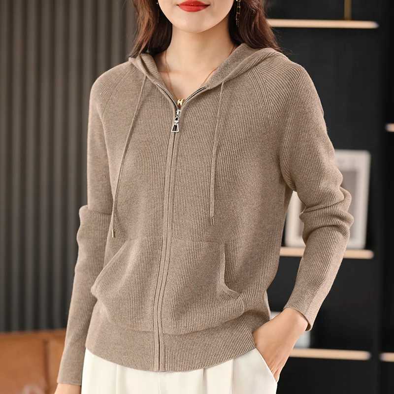Women Autumn Winter Wool Blend Sweater Hooded Collar Thicken Knitted Zipper Cardigan With Pocket Basis Top Female Coat M250904