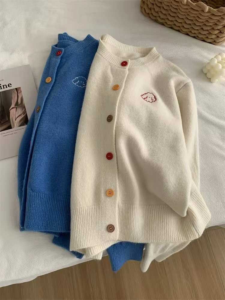 Women Colorful Button Tops Embroidered Oneck Knitted Sweater 2025 Autumn Winter Versatile Long Sleeve Cardigan M250904