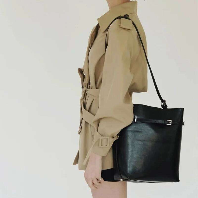 New Ladies Handbag Tote Soft Simple Women Bucket Fashionable Lady Shoulder Thick Leather Bag 2024