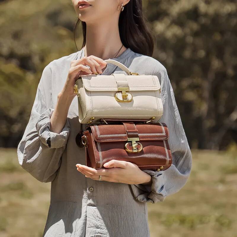 Women's 2025 new crossbody small summer high-end gift leather women's bag