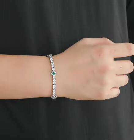 Fashion ladies 4mm 925 silver moissanite cool four-leaf clover lucky four-leaf clover moissanite tennis bracelet,'s Day gift