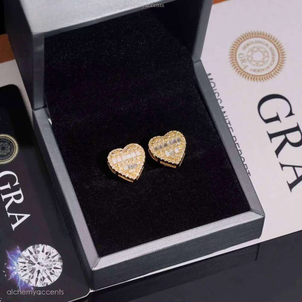 Elegant Classic Sterling Sier Special Heart Stud Earrings Inlaid With Rectangle Moissanite for Women and Men