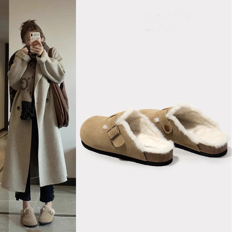 New hot free shipping designer slippers for womens flat sandals beige khaki New winter fashionable and versatile one foot slippers with plush cotton s