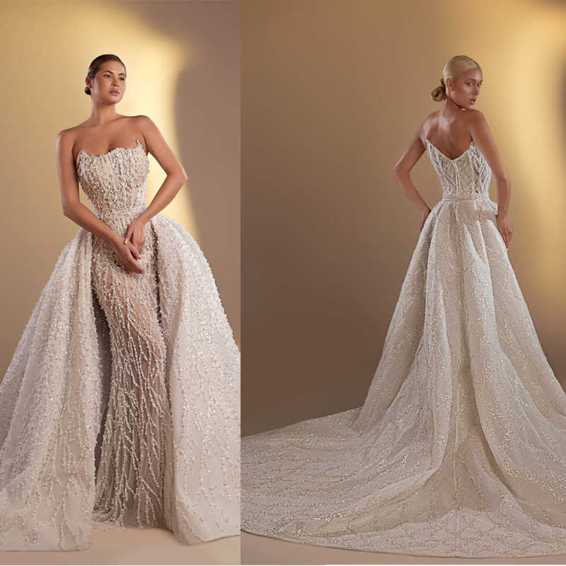 Sparkly Sequins Mermaid Wedding Dresses Sweetheart Neck Sleeveless Bridal Gowns Detachable Train Pearls Custom Made