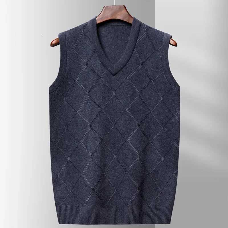 BROWON Mature Style Knitted Sweater for Men Spring and Autumn Sleeveless VNeck Collar Pullover Plaid Casual Men Sweater VestXJ250904