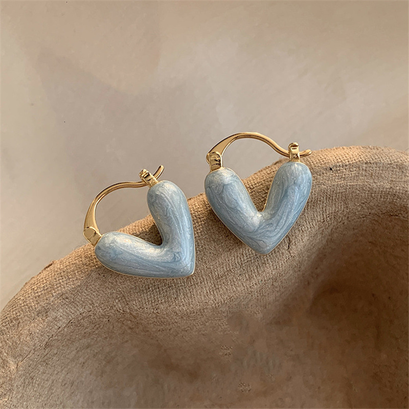 Earrings for Women New Trendy High-End Peach Heart Jewelry Niche Design Sense Light Fashionable Ear Clips