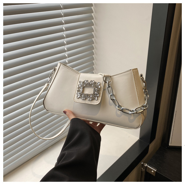 2025 autumn new crossbody bag niche design versatile simple style fashionable light luxury elegant crossbody bag designer shoulder bag
