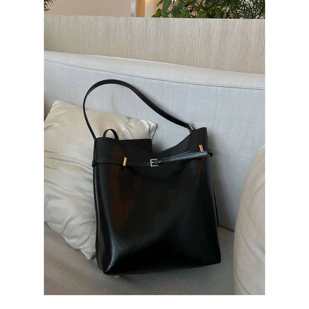 New Ladies Handbag Tote Soft Simple Women Bucket Fashionable Lady Shoulder Thick Leather Bag 2024