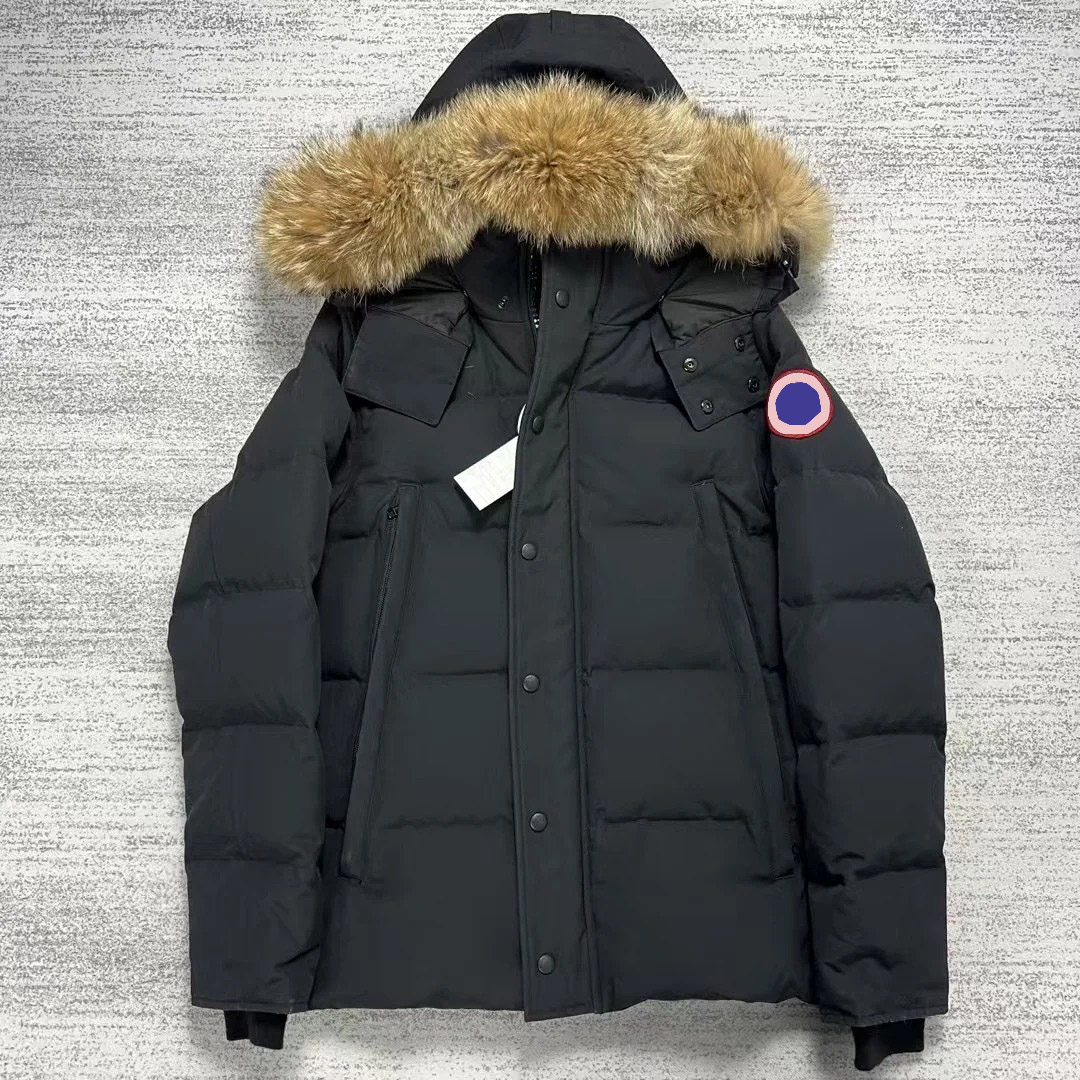 Designer Down Jackets Classic Men Women Jackets Down Parkas Fashionable Coats Slim Fit Thick Down Jackets Hats Fur Collars Detachable