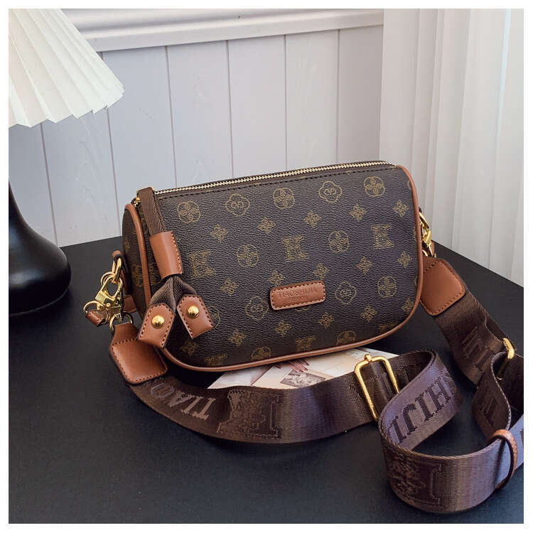 2025 New Designer Bags Wide Strap Pillow Bag 2025 New Pattern Printed Lightweight Shoulder Elegant Casual Crossbody Bag for Women