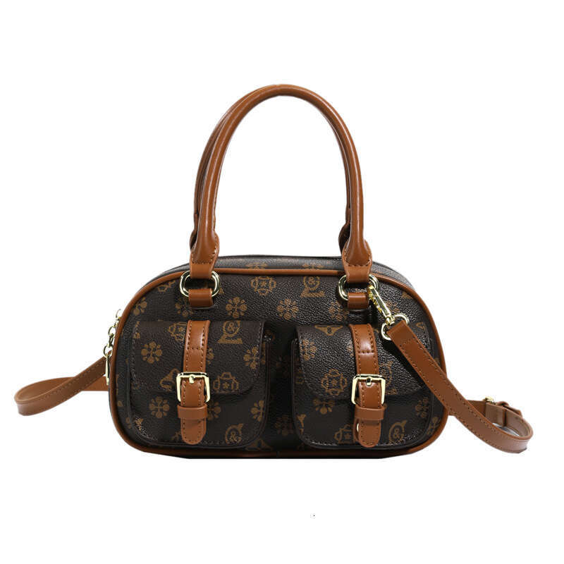 2025 Designer Bag Luxury Shoulder Crossbody Bags Commuter Womens Bowling Bag Tote Bag Korean Fashion Texture Simple Versatile Handbag XMAS gift