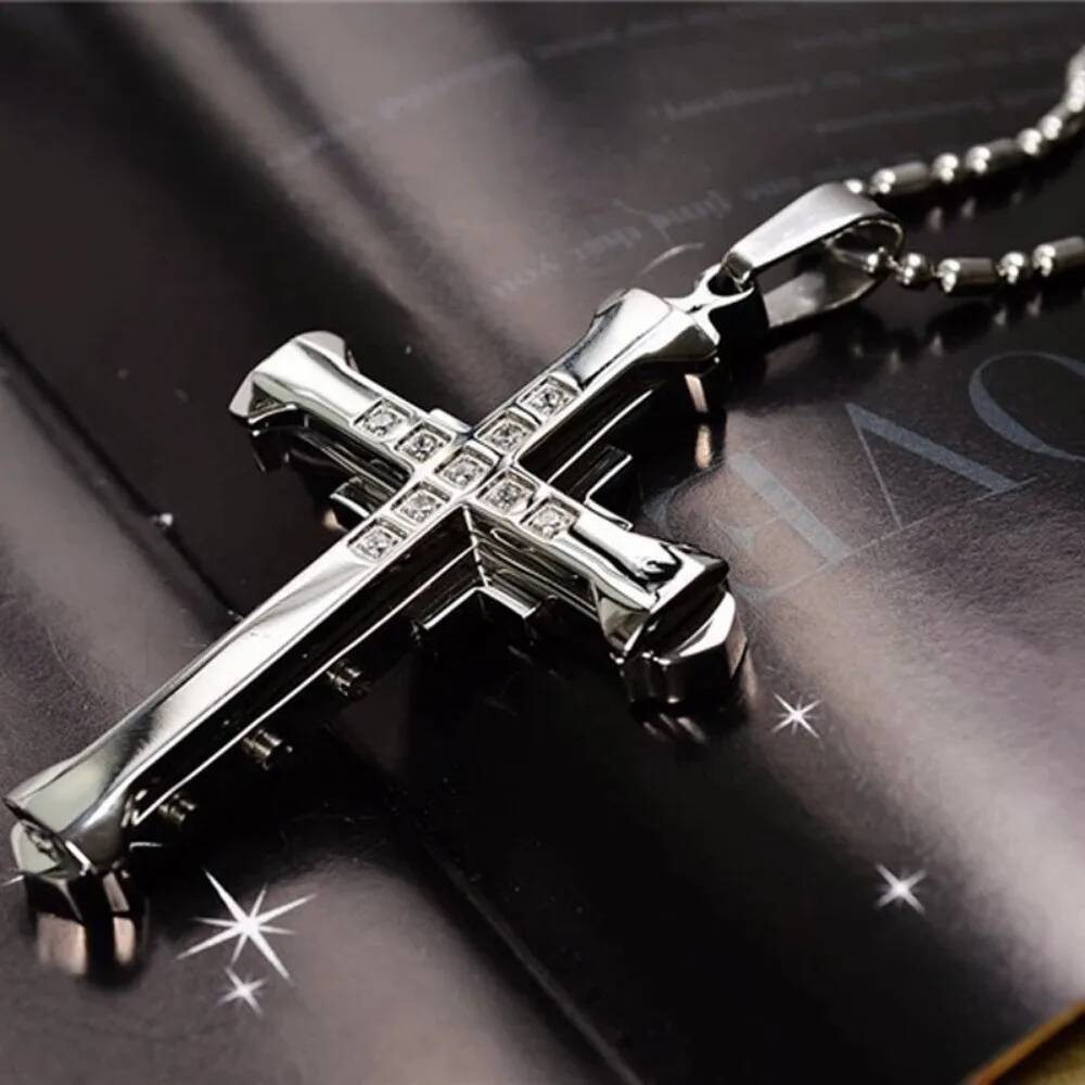 2024 New Male Crystal Jesus Gold/Black/Blue Color Zirconia Cross Pendant Necklace Stainless Steel Jewelry