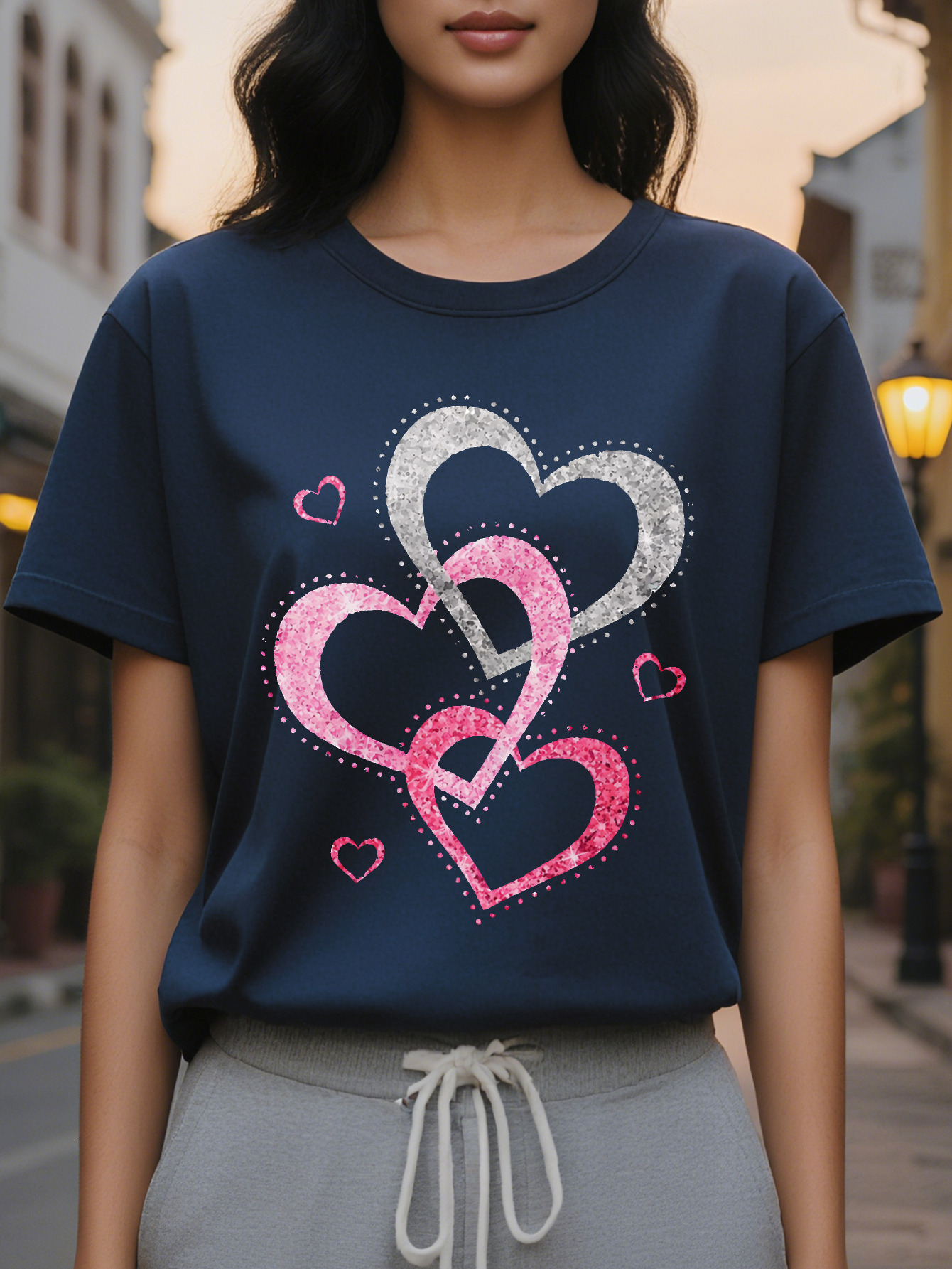Spring and summer season women's clothing casual short-sleeved T-shirt with heart-shaped design perfect