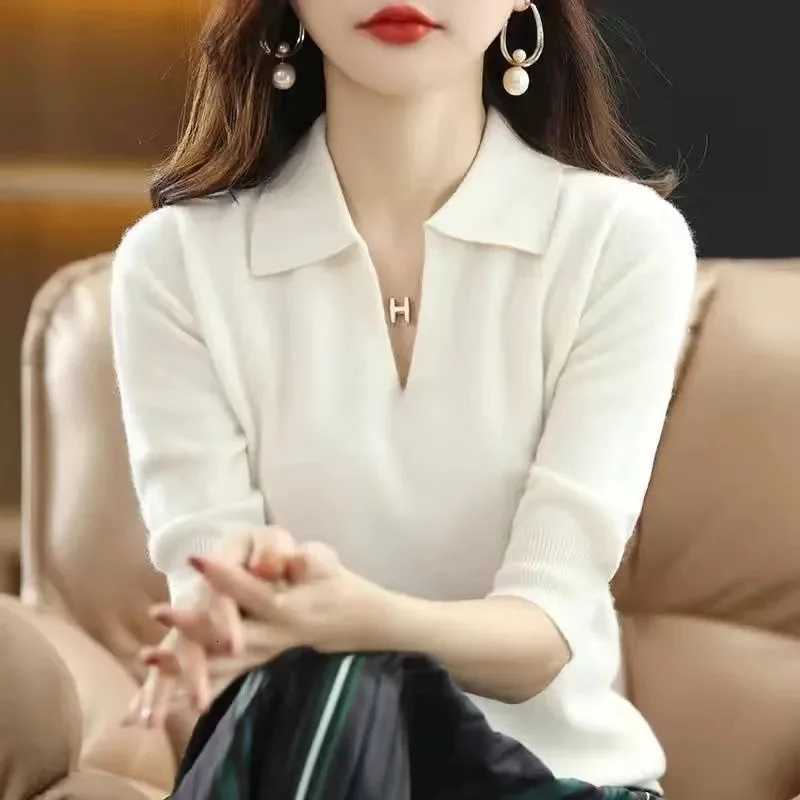 New Women Knitted Sweaters Autumn Winter Warm Clothing Fashion Casual Sweater Long Sleeve Jumper VNeck Loose Pullovers Top M250904