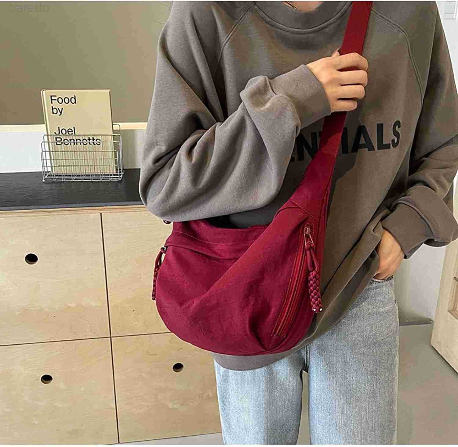 Crescent Shoulder Bag Nylon Crossbody Bag for Women Nylon Hobo Bag Slouchy Sling Purse Dumpling Bags M250903