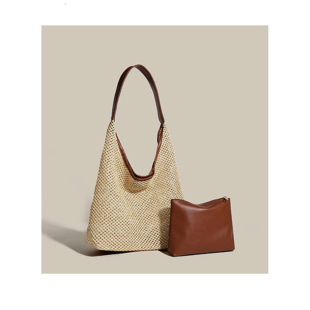 New INS Style Straw Woven Tote Single Shoulder Women's Casual Large Capacity Vacation Beach Bag