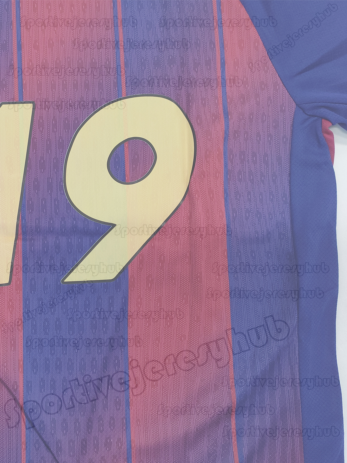 10 Lamine Yamal 2025-26 Replica T-shirts Rashford 14 Gavi 6 Pedri 8 Lewandowski 9 Raphinha 11 Frenkie De Jong 21 Retro Soccer Jeresy Cutsom Printing